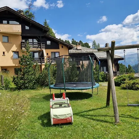 Chesa Bellaval, Haus La Vuolp 3 1 2-zimmerwohnung Lägenhet *