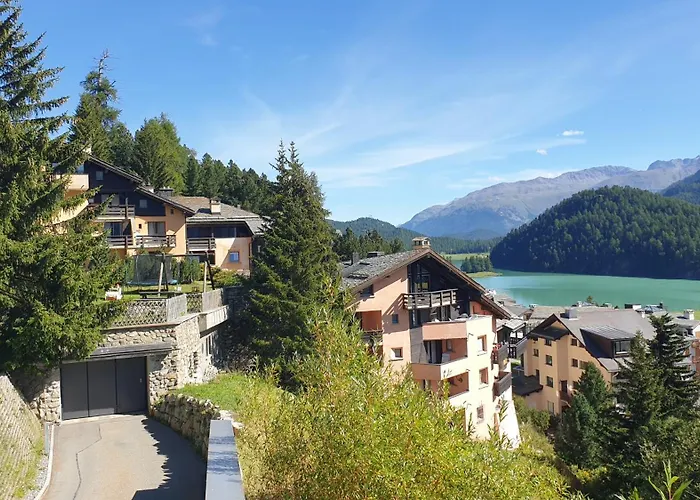 Chesa Bellaval, Haus La Vuolp 3 1 2-zimmerwohnung Silvaplana