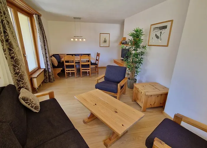 Chesa Bellaval, Haus La Vuolp 3 1 2-zimmerwohnung Silvaplana