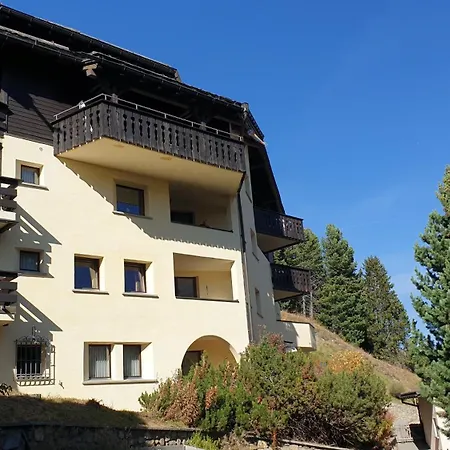 Chesa Bellaval, Haus La Vuolp 3 1 2-zimmerwohnung Апартаменты