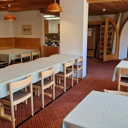 Chesa Bellaval, Haus La Vuolp 3 1 2-zimmerwohnung Apartment Silvaplana