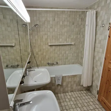 Chesa Bellaval, Haus La Vuolp 3 1 2-zimmerwohnung * Сильваплана